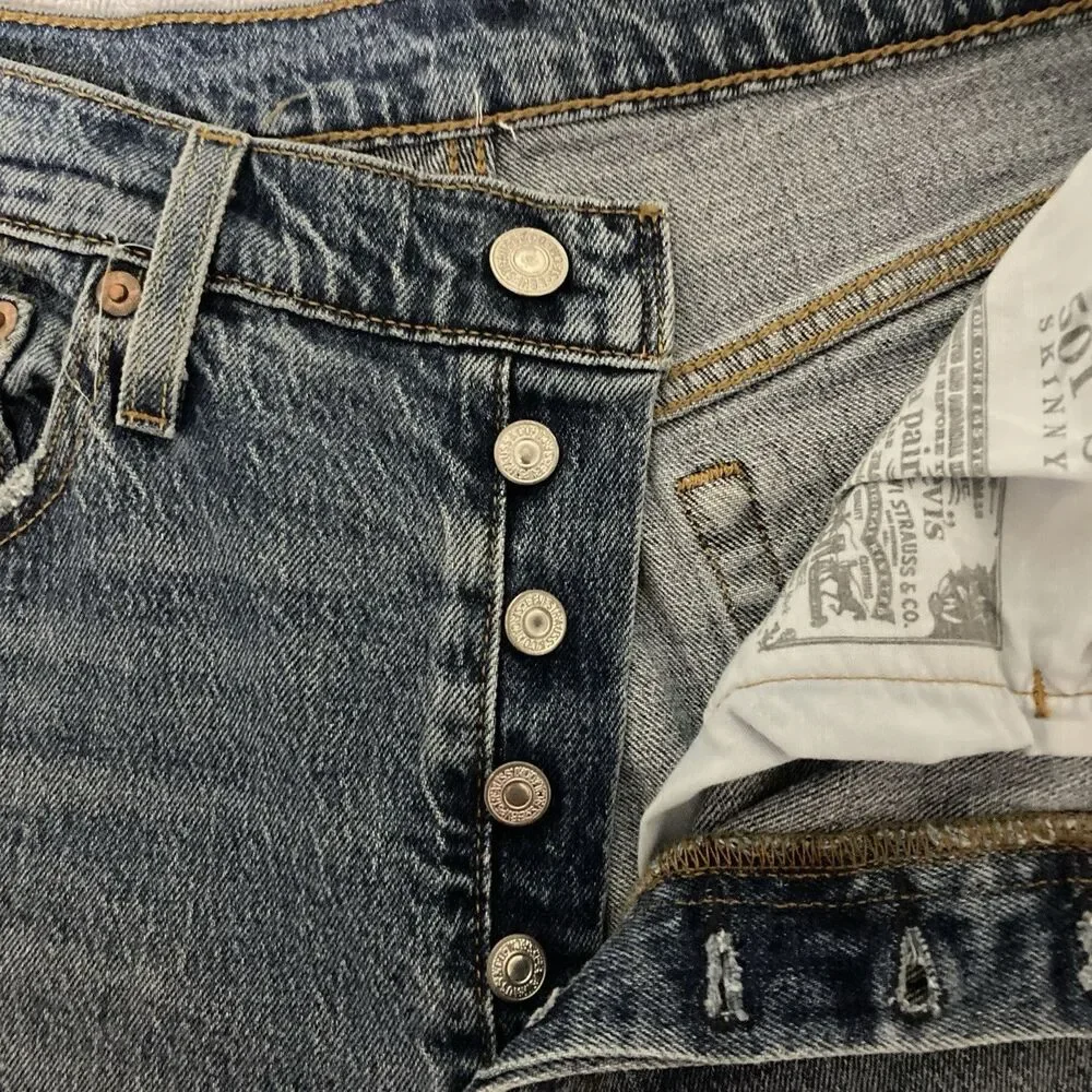 Levis used no